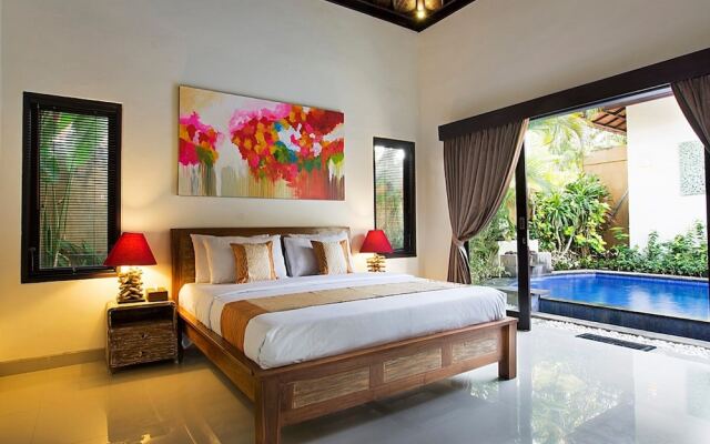 Villa RuKun - Two Bedroom Private Pool Villa with Airport Pick-up – Guest Rooms – Kuta