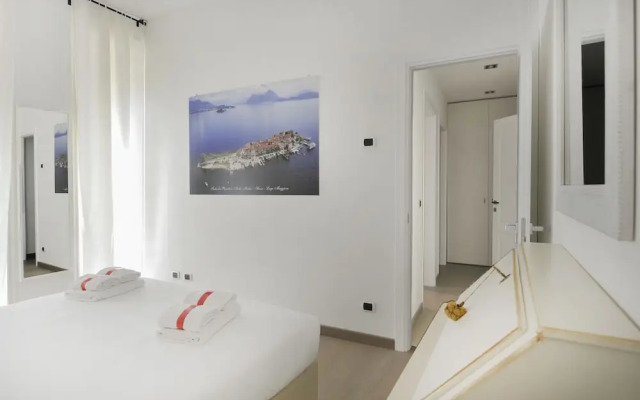 AT Home Heart of Milan - Stampa