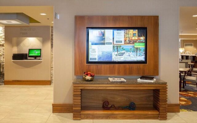 Courtyard Ithaca Airport/University