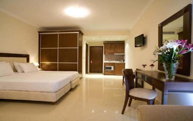 Royal Nidri Hotel & Apartments