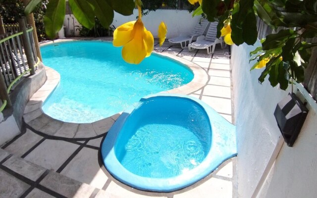 Villa With 3 Bedrooms in Pamplemousses, With Wonderful Mountain View,