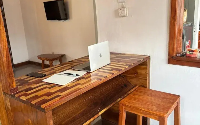 Arushabackpackers home