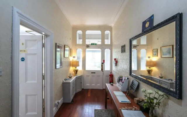 Baytree Lodge