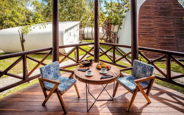 Mia Bacalar Luxury Resort & Spa