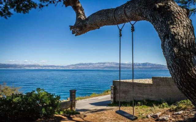 Apartments by the sea Stomorska, Solta - 5190