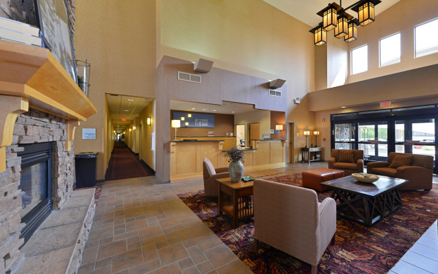 Holiday Inn Express & Suites Gillette by IHG
