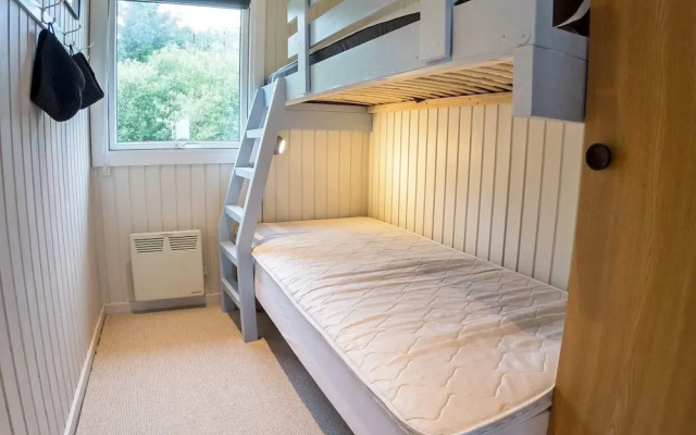 6 Person Holiday Home in Thyholm