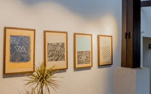Qinghuan Homestay (Xihu Branch)