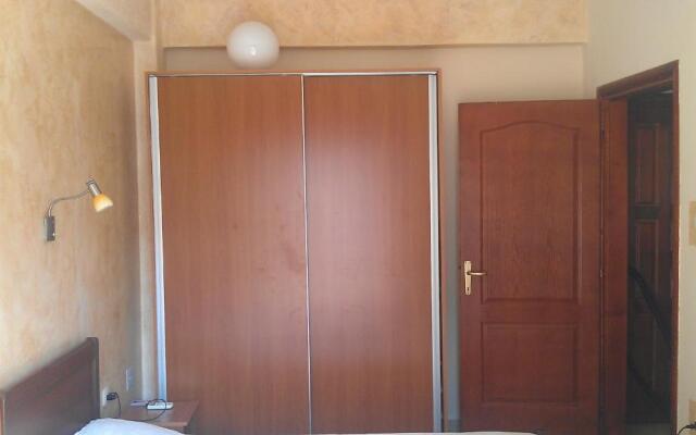 Apartment 60m from sea!