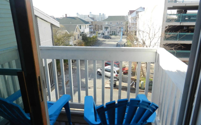 Boardwalk Terrace