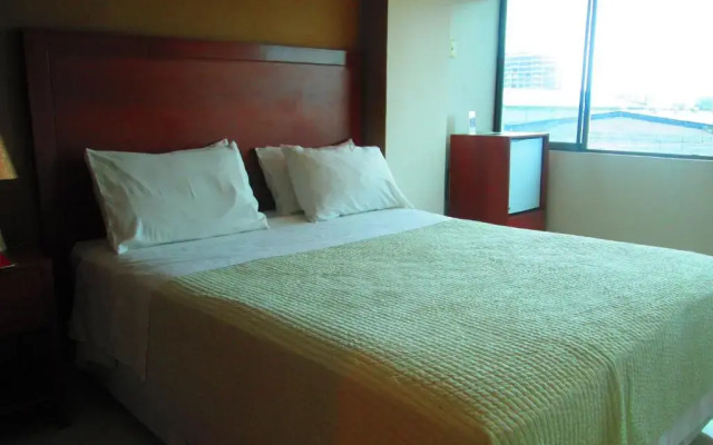 Hotel Garzota Inn