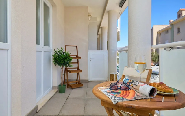 Hedera Estate, Hedera A38