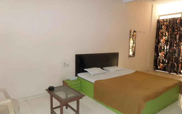 Vrindavan Lodge