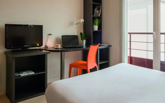 Park&Suites Appart'City Nantes Saint Herblain - Appart Hôtel