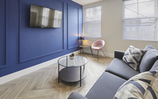 Host Stay Anya s Lookout