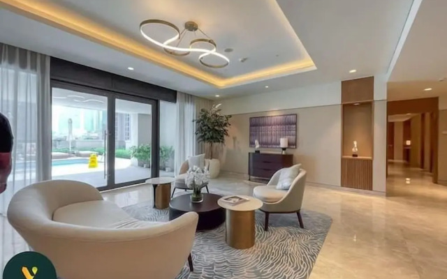 Vogue Downtown - Act 1 Act 2