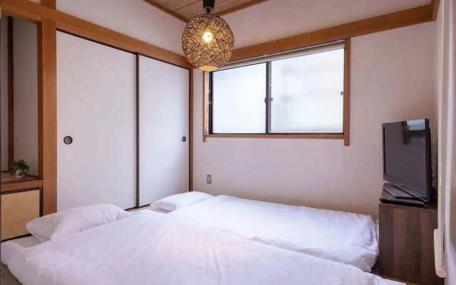 Higashi Komagata Bldg. 2F3F