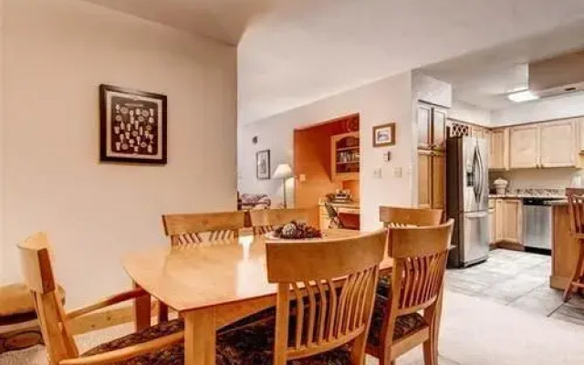 Ski Hill by Pinnacle Lodging