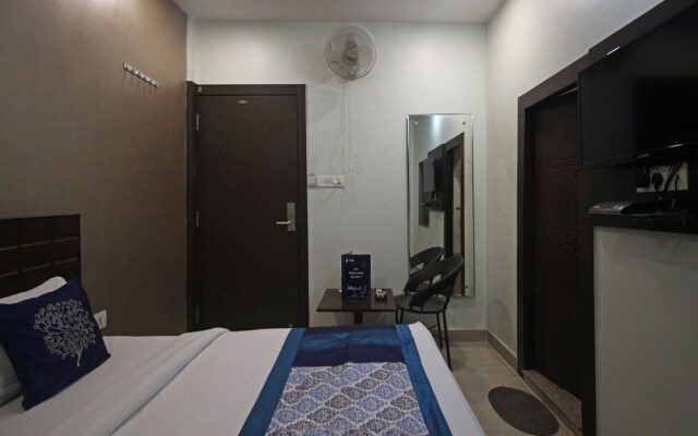 OYO 7843 Hotel Comfort Inn
