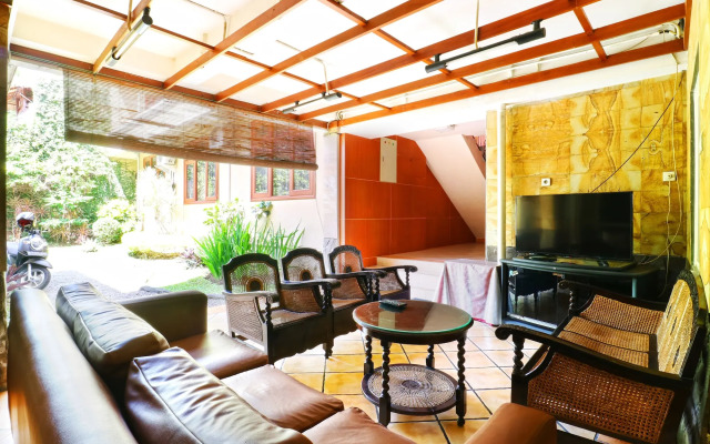Armyn Guesthouse