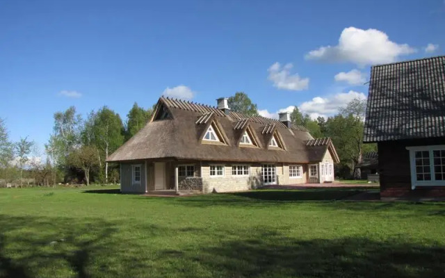 Uueelu Holiday Homes