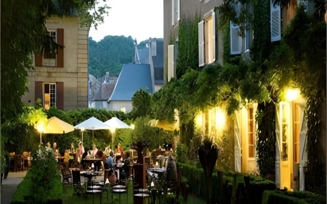 Hôtel La Roseraie
