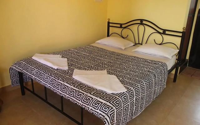 Morjim Guest House