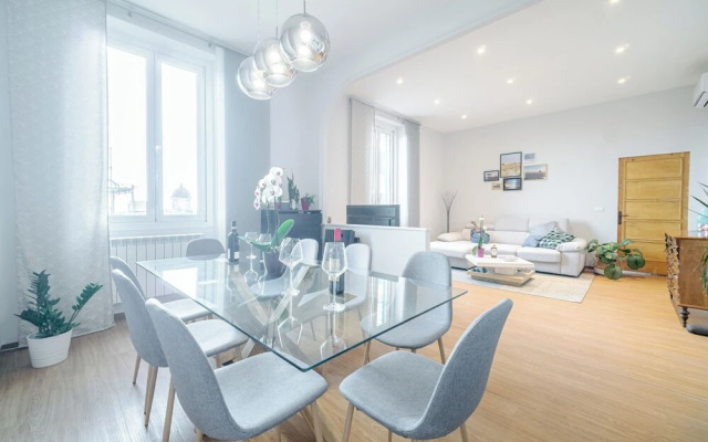 Bright Apartment A Few Steps From Via Garibaldi