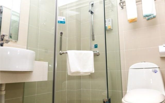 City Comfort Inn Wuhan Zongguan Metro Station