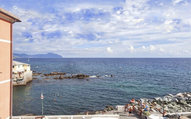 Aurora 20 A Boccadasse By Wonderful Italy