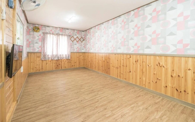 Yangyang Ari Pension