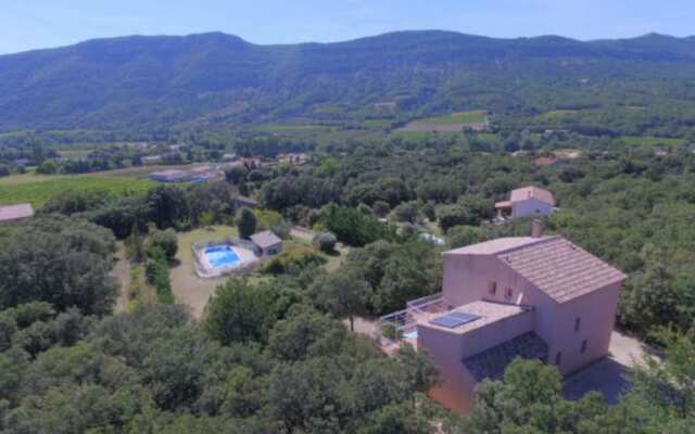 House With 3 Bedrooms in Roche-saint-secret-béconne, With Wonderful Mo