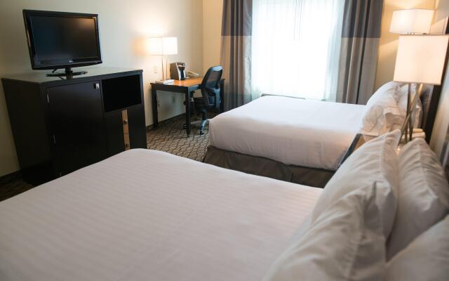 Holiday Inn Express Hotel & Suites Chanhassen by IHG