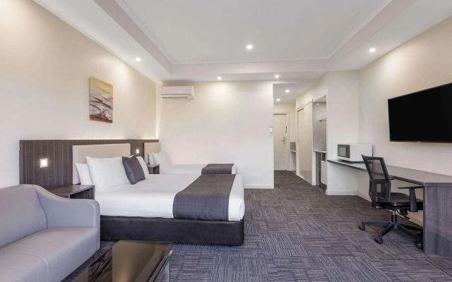Quality Hotel Melbourne Airport