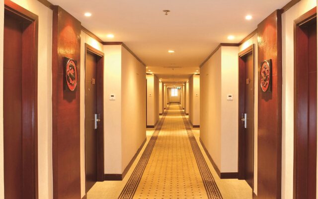 Hotel Emperor - Macau