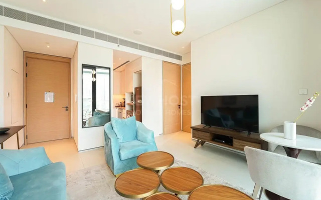 KeyHost - Address Beach Residences