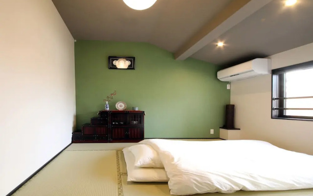 Guest House Nishijin Yui