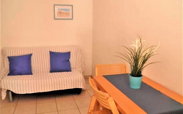 Comfy Holiday Home in Letojanni next to the sea