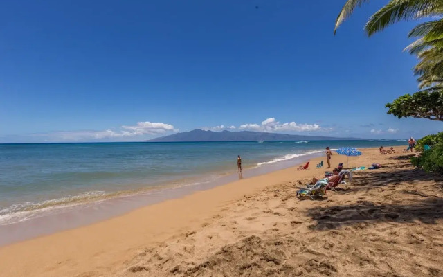 Sands Of Kahana 282 2 Bedroom Condo by RedAwning