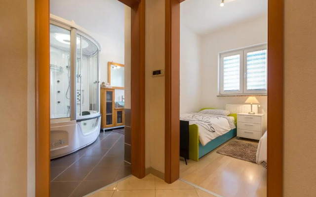 Apartment Igor 3 ****