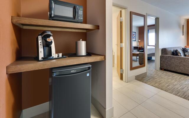 Holiday Inn Express Hotel & Suites Scottsbluff-Gering by IHG