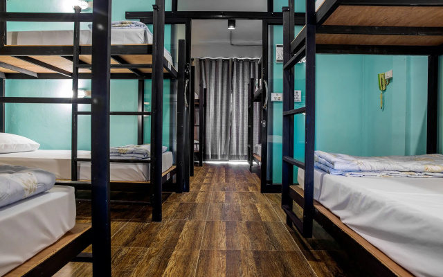 The Guest Hotel - Hostel