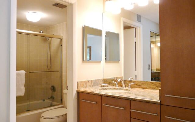 South Seas Tower 3-210