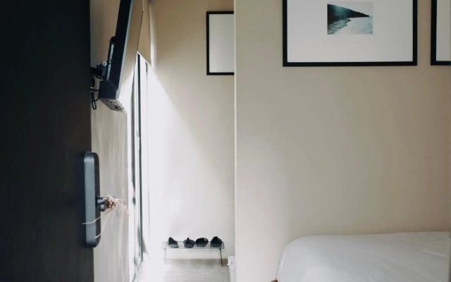 Tloft & Co Living
