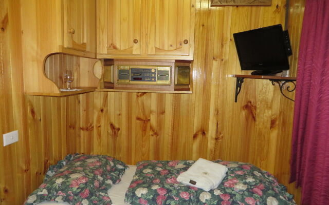 Karelia Alpine Lodge