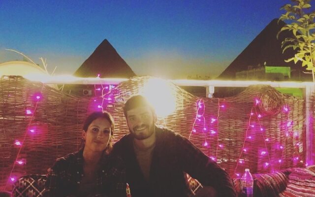 Pyramids paradise hotel