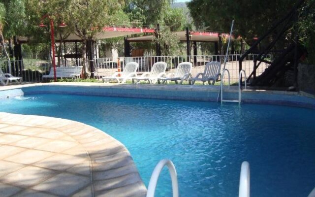 Hosteria Termas del Challao