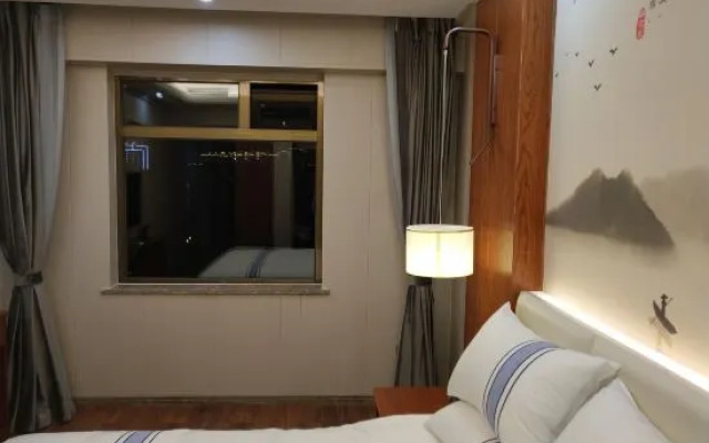Tianlong Apartment Hotel