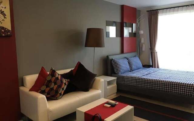 Baan Peang Ploen by Ying