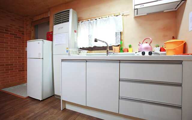 Yongin Tree's Story Pension